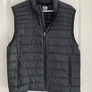 Black vest “32 degrees” brand Men’s M - like brand new!